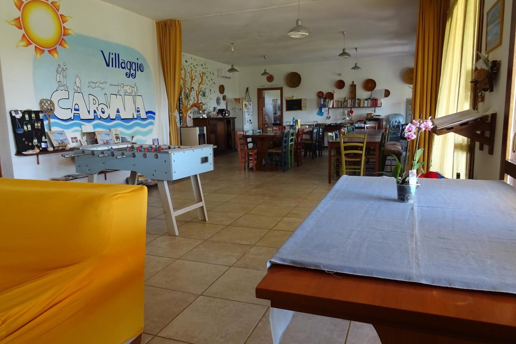 B&B Casa Per Ferie Villaggiocarovana カスティアーダス エクステリア 写真