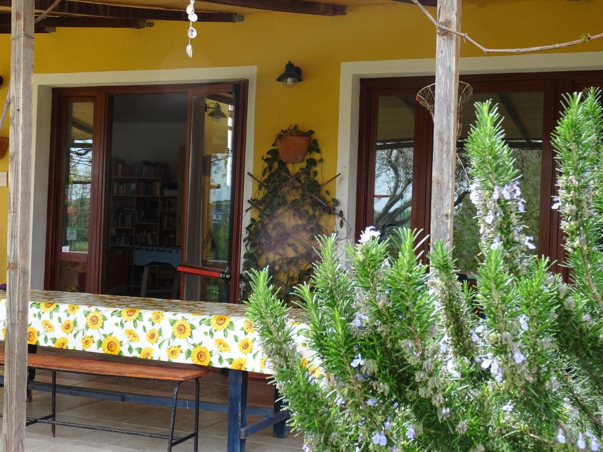 B&B Casa Per Ferie Villaggiocarovana カスティアーダス エクステリア 写真