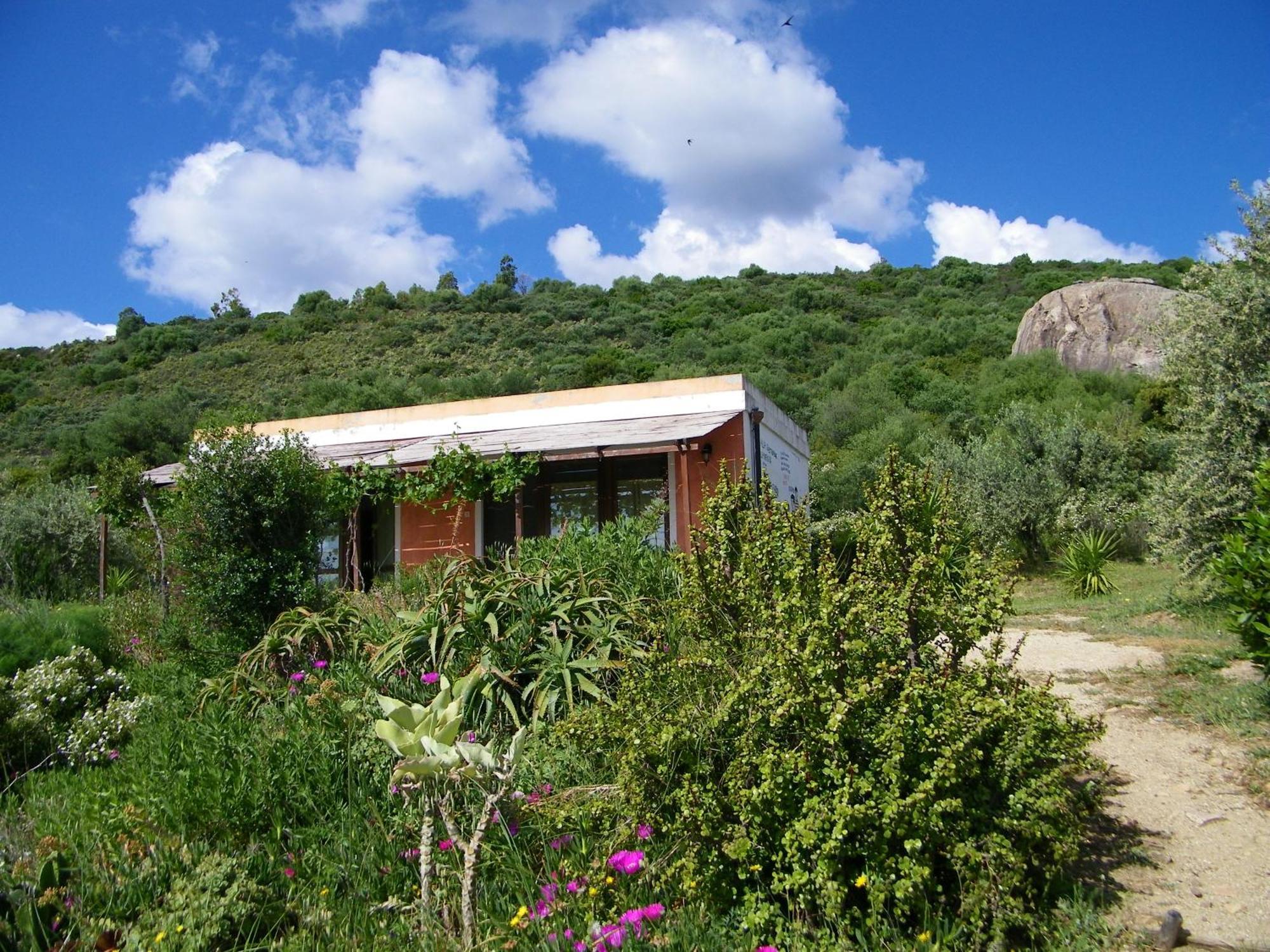 B&B Casa Per Ferie Villaggiocarovana カスティアーダス エクステリア 写真